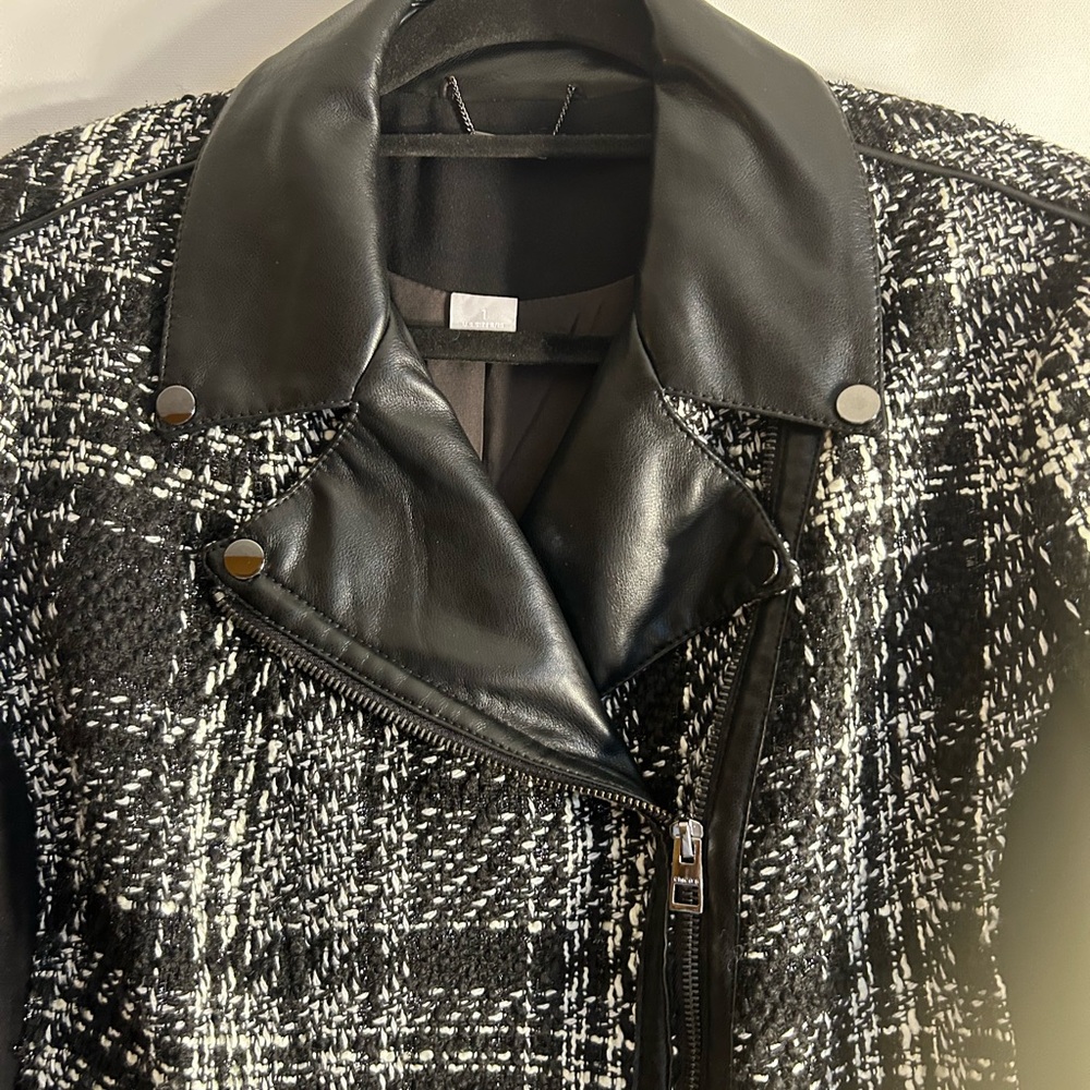 CHICO’S TWEED & FAUX LEATHER MOTO JACKET SILVER TONE HARDWARE WOMEN’S SIZE 1 - Picture 6 of 10
